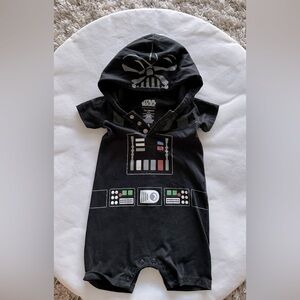 Star Wars Black Darth Vader Baby Onesie Size 9 Months